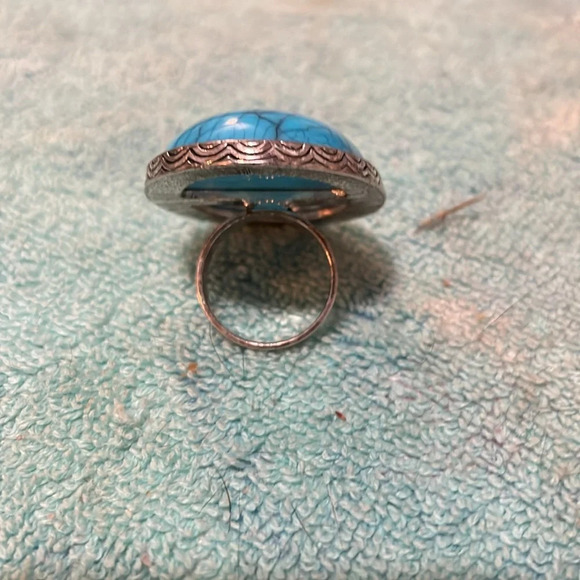 Turquoise and metal ring 💍 - Picture 4 of 6